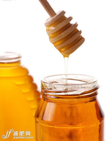 喝蜂蜜减肥 三天让你瘦5斤！