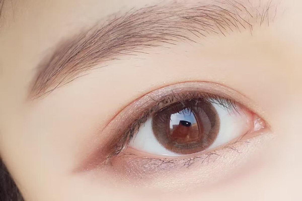 双眼皮埋线痛不痛-会影响视力吗