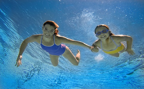 游泳减肥多久会有效 游泳减肥的正确方法