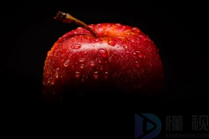 每天吃一个苹果，对身体有什么好处？