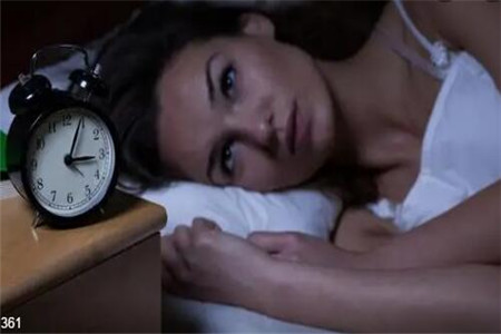 半夜2点到3点老是醒来是什么原因，或是这四大因素