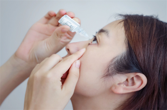 阿托品眼药水的作用与副作用