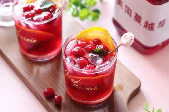 蔓越莓汁有什么功效和作用-蔓越莓汁喝了有什么好处