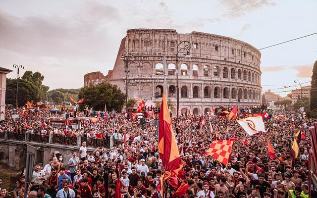 穆里尼奥成为罗马城英雄，拉齐奥主席破大防：欧协杯不如意大利杯