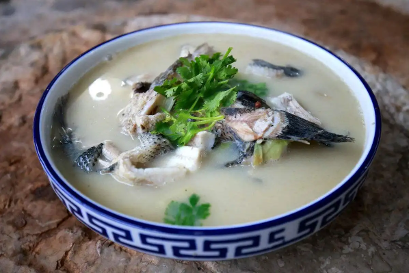 黑鱼汤的营养价值及功效与作用-黑鱼汤吃了有什么好处