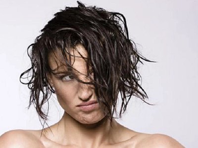 为什么头发容易油腻 盘点头发油腻的几大原因（生活习惯问题）