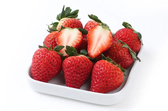 冬天吃草莓还是夏天吃草莓2