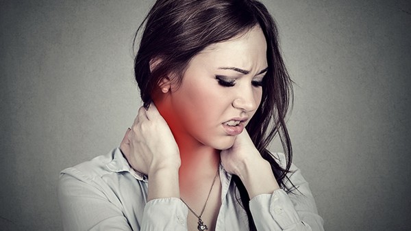 三伏贴可以改善颈椎病吗 导致颈椎病的原因